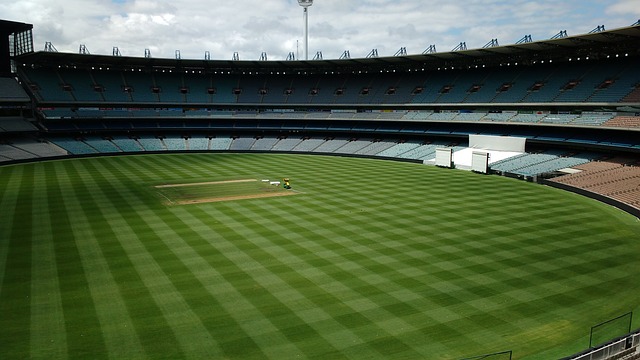 对足球事业 对足球事业